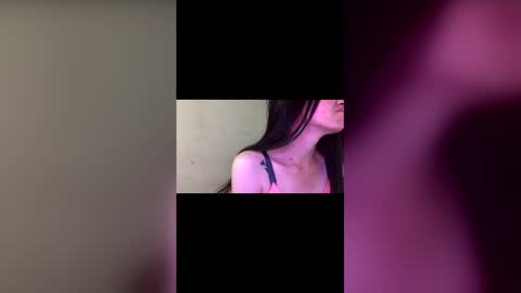       online show from November 28, 4:09 pm