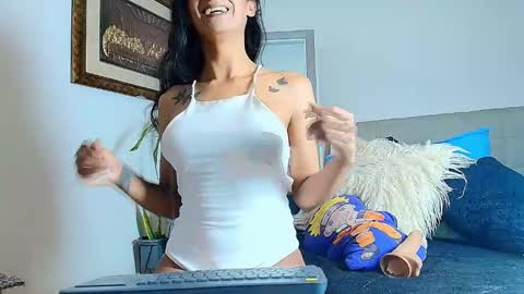 Snapshot of _jade_2 chatting on November 2, 9:06 pm Jade online show from November 2, 9:06 pm