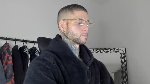 jeison online show from November 9, 2:10 am