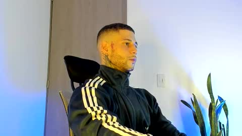 jeison online show from February 26, 1:48 am