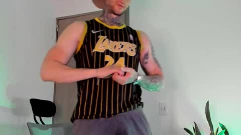 jeison online show from March 8, 2:59 am