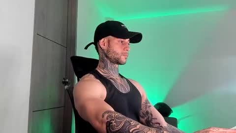 jeison online show from May 25, 2:39 am