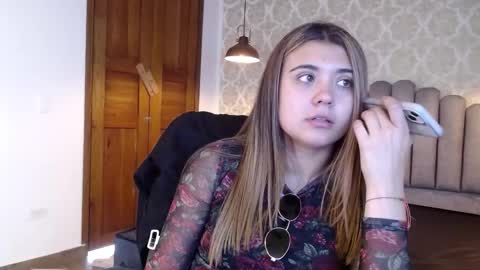 _jeessy online show from September 26, 7:29 pm