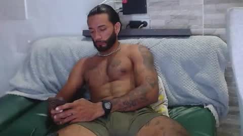 Snapshot of _jhon_connor chatting on February 18, 1:34 am john connor online show from February 18, 1:34 am