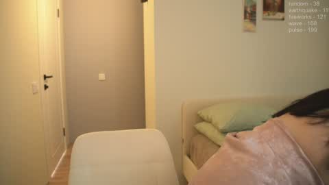 Snapshot of _jikey_ chatting on February 6, 10:48 am Jaki online show from February 6, 10:48 am