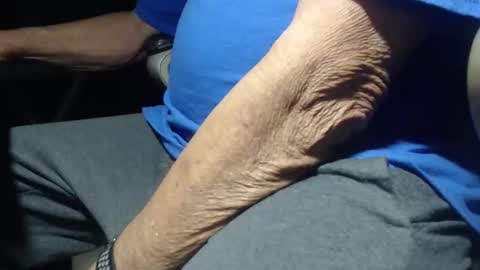 Snapshot of _jimmini chatting on March 18, 8:17 am _jimmini online show from March 18, 8:17 am