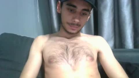 Snapshot of _jimmy_21 chatting on February 21, 3:01 am Jimmy online show from February 21, 3:01 am