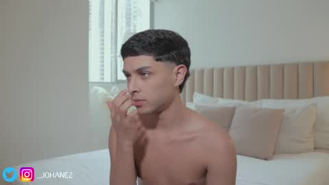 Johan online show from March 26, 9:09 pm