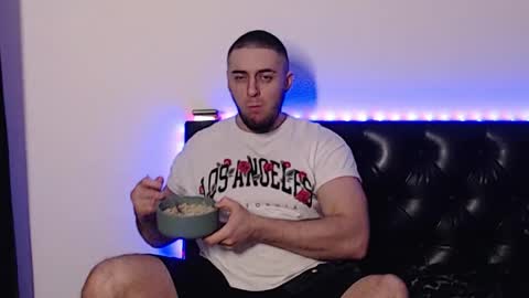 Snapshot of _joni_new_ chatting on October 26, 2:06 am Joni online show from October 26, 2:06 am