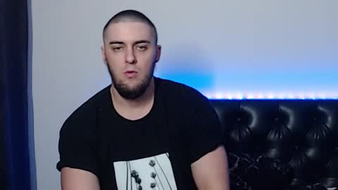 Snapshot of _joni_new_ chatting on November 3, 2:24 am Joni online show from November 3, 2:24 am