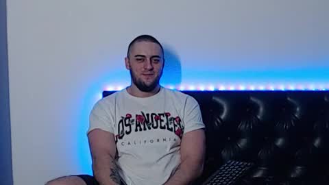 Snapshot of _joni_new_ chatting on November 4, 2:54 am Joni online show from November 4, 2:54 am