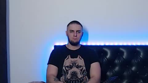 Snapshot of _joni_new_ chatting on November 7, 3:28 am Joni online show from November 7, 3:28 am