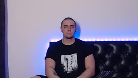 Snapshot of _joni_new_ chatting on November 23, 5:51 am Joni online show from November 23, 5:51 am