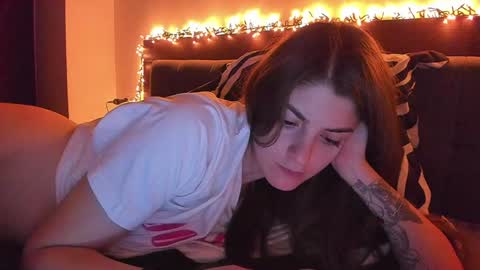 _just_a_simple_girl online show from January 11, 3:09 pm