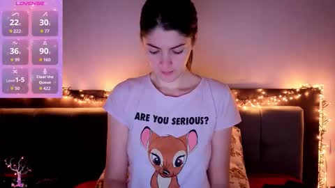 Snapshot of _just_a_simple_girl chatting on February 24, 3:04 am _just_a_simple_girl online show from February 24, 3:04 am