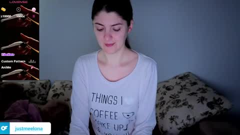 Snapshot of _just_a_simple_girl chatting on April 21, 11:27 am _just_a_simple_girl online show from April 21, 11:27 am