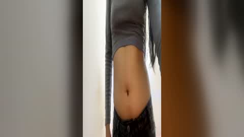 _justagirl online show from June 17, 11:05 pm