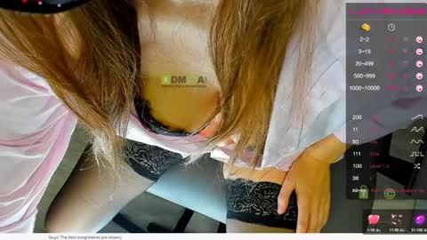Snapshot of _justcallme_ chatting on April 27, 8:07 pm _justcallme_ online show from April 27, 8:07 pm