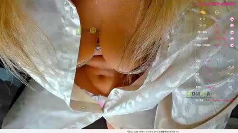 _justcallme_ online show from July 26, 12:23 pm