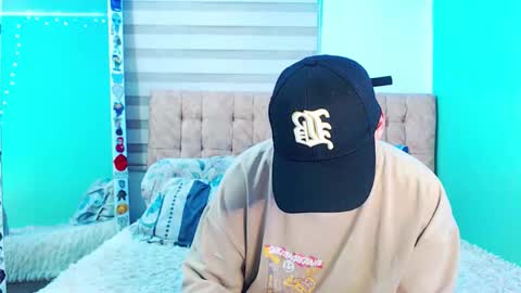 Snapshot of _justinmoon2 chatting on March 8, 4:27 am mod online show from March 8, 4:27 am