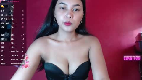 Snapshot of _justrea chatting on May 31, 10:44 pm call me rea online show from May 31, 10:44 pm