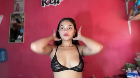 Snapshot of _justrea chatting on June 19, 2:38 am call me rea online show from June 19, 2:38 am