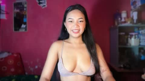 Snapshot of _justrea chatting on July 9, 7:40 pm call me rea online show from July 9, 7:40 pm