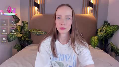 Snapshot of _k2__ chatting on October 21, 7:20 am Kira online show from October 21, 7:20 am