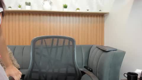 Amanda online show from October 31, 7:48 pm