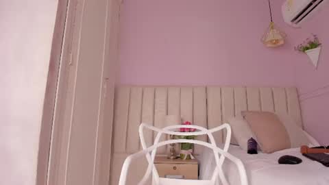 karol online show from July 30, 11:42 am