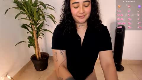     online show from December 3, 10:30 pm