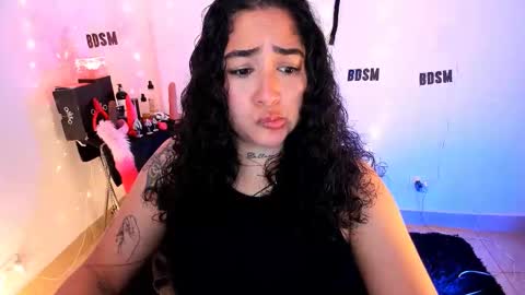 Snapshot of _kat_1 chatting on February 24, 1:31 pm online show from February 24, 1:31 pm