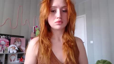 katemiller online show from February 26, 8:04 am