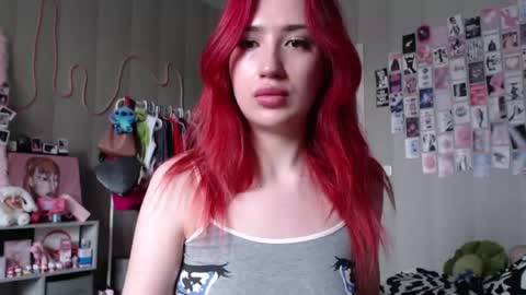 Snapshot of _katemiller_ chatting on June 18, 4:46 am katemiller online show from June 18, 4:46 am