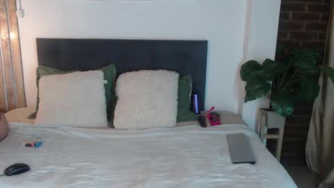 Snapshot of _kathya_spinelli_ chatting on September 24, 1:36 pm kathy online show from September 24, 1:36 pm