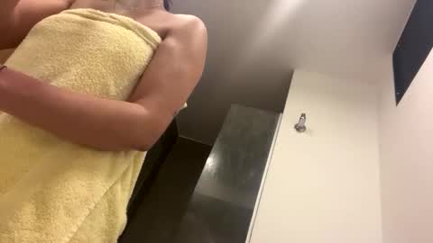 Snapshot of _kathya_spinelli_ chatting on October 7, 12:02 pm kathy online show from October 7, 12:02 pm