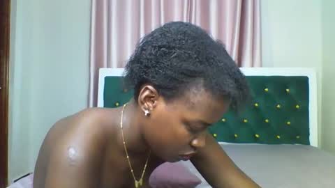 kaylee online show from March 20, 6:40 am