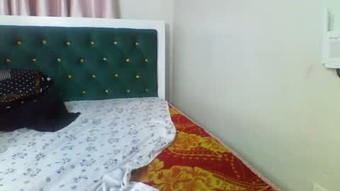 kaylee online show from March 25, 7:09 pm