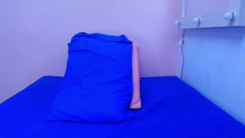 Kendall online show from September 10, 11:54 am