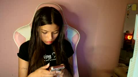 khloe sweet online show from July 4, 9:21 pm