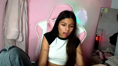 khloe sweet online show from July 19, 9:29 pm