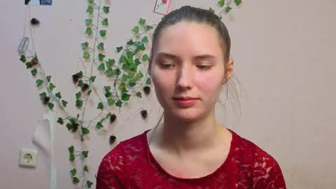 Snapshot of _kikiclark_ chatting on February 28, 9:16 pm _kikiclark_ online show from February 28, 9:16 pm