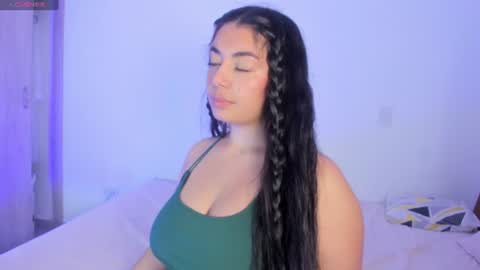Snapshot of _kimtorres_1 chatting on July 11, 1:47 pm _kimtorres_1 online show from July 11, 1:47 pm