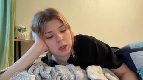 Molly   Emily online show from June 18, 4:22 pm