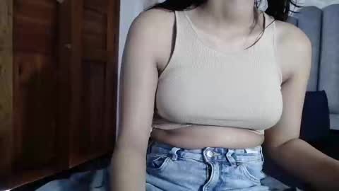 Jalina online show from September 22, 1:46 pm