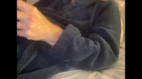 Snapshot of _kiwi_cock chatting on April 27, 5:27 am Kiwi online show from April 27, 5:27 am