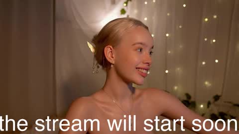 Snapshot of _kkkhaleesi_ chatting on February 26, 9:58 pm DENI online show from February 26, 9:58 pm