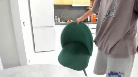 Kurt online show from October 15, 2:55 am