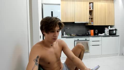 Kurt online show from October 29, 3:25 pm