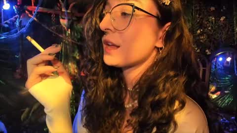 Snapshot of _lady_luna_ chatting on March 19, 9:41 pm Lady Luna online show from March 19, 9:41 pm